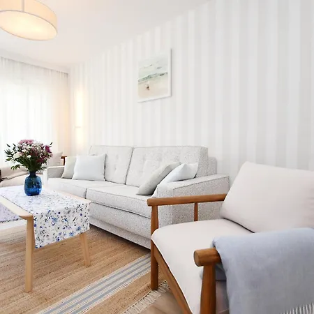 Apartament Larina *
